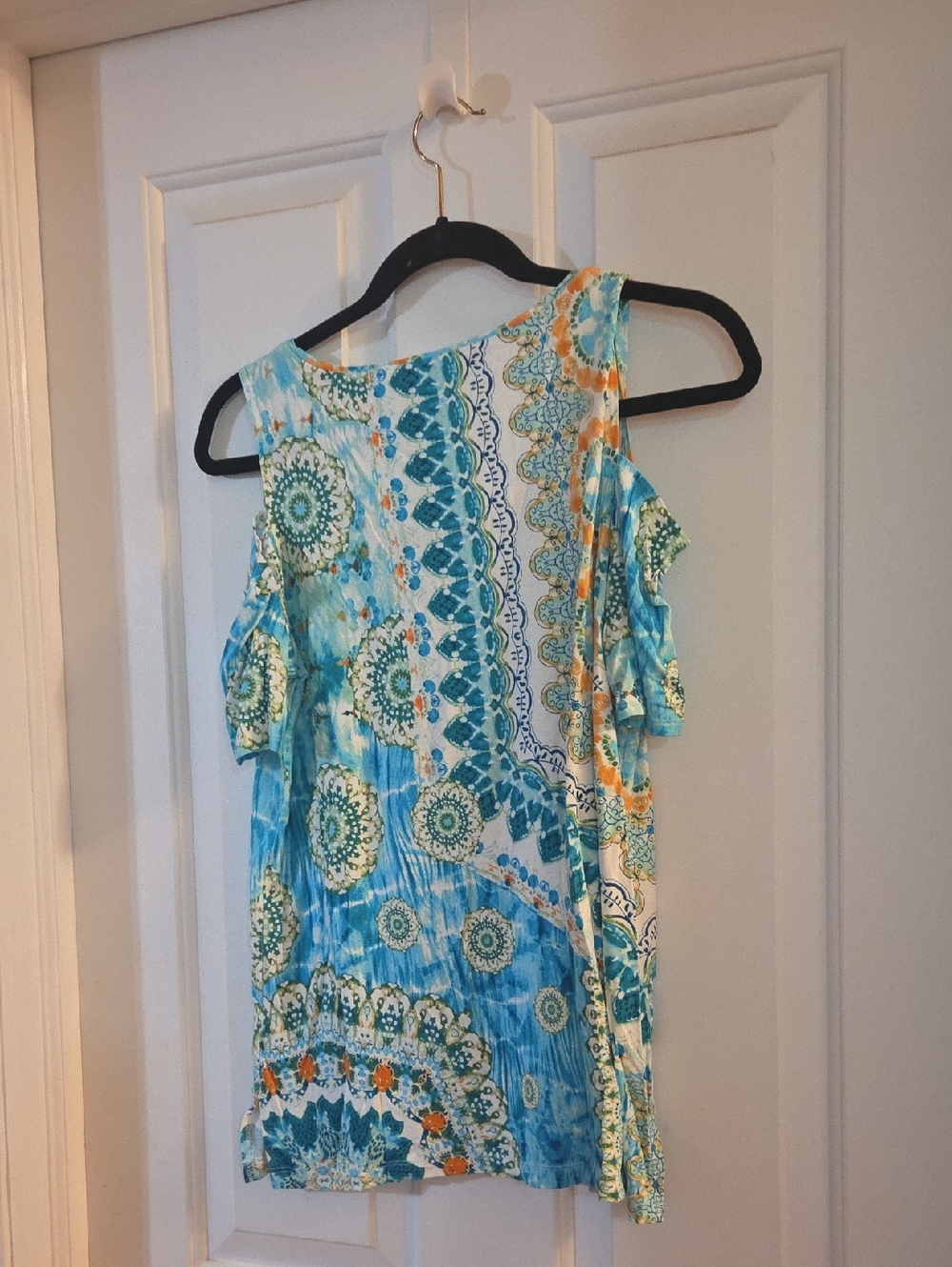 Chico's Bright Blue /Aqua Graphic Print Cold-Shoulder Women’s Top Small - Picture 5 of 5